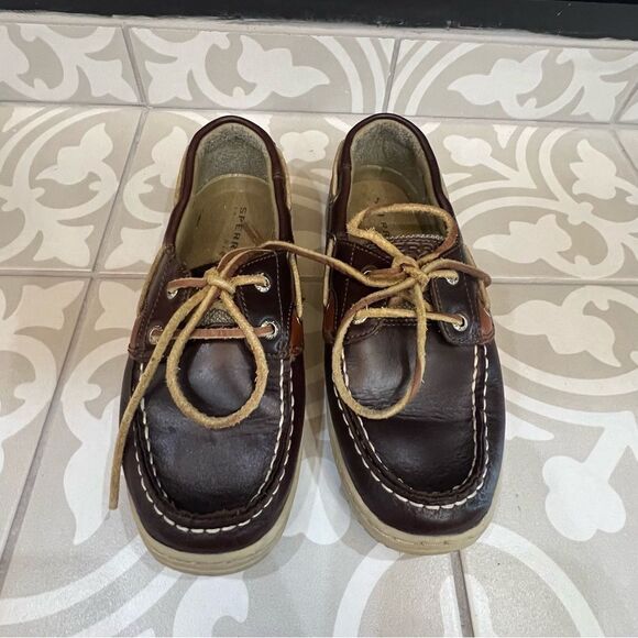 Sperry Shoes - Picture 2 of 10